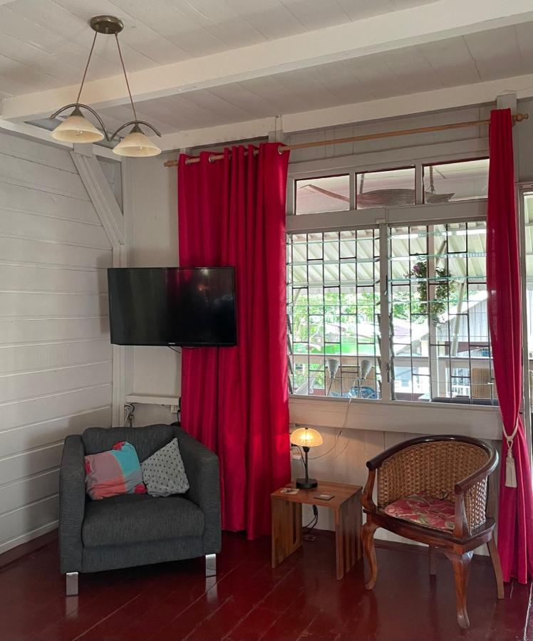 Max Garden And Pool Apartman Paramaribo Kültér fotó