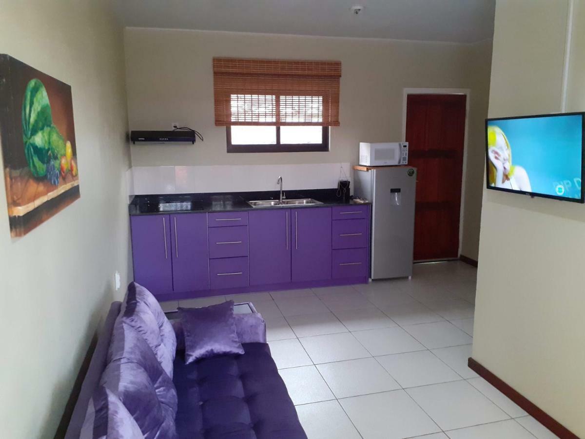 Max Garden And Pool Apartman Paramaribo Kültér fotó