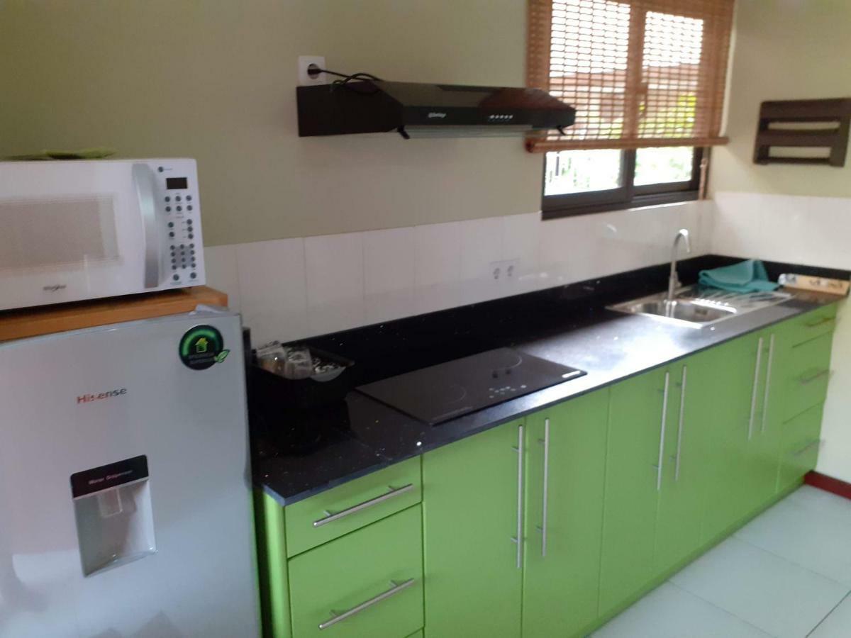 Max Garden And Pool Apartman Paramaribo Kültér fotó